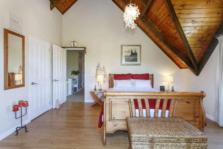 15 Brunette Drive Acacia Bay_10