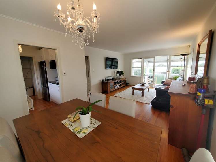 1/128a Saint Johns Road Saint Johns_1