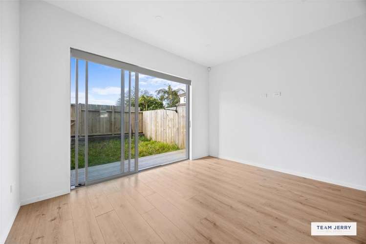 2/4 Ranier Street Ellerslie_8