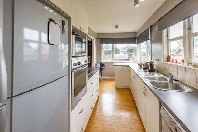 26 Resolute Way Papakura_6