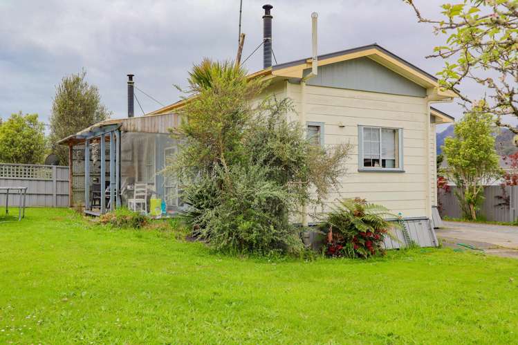 7 Seddon Street Runanga_29