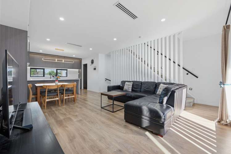 4/12 Tawera Road Greenlane_5
