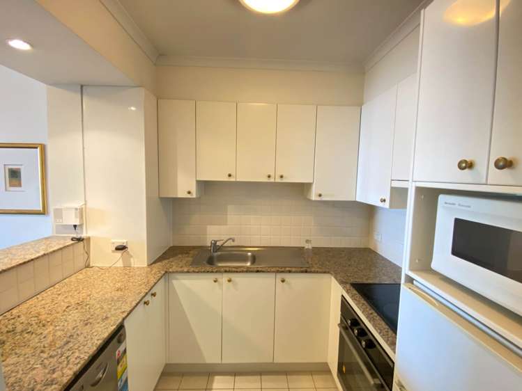 1402/8 Albert Street Auckland Central_8