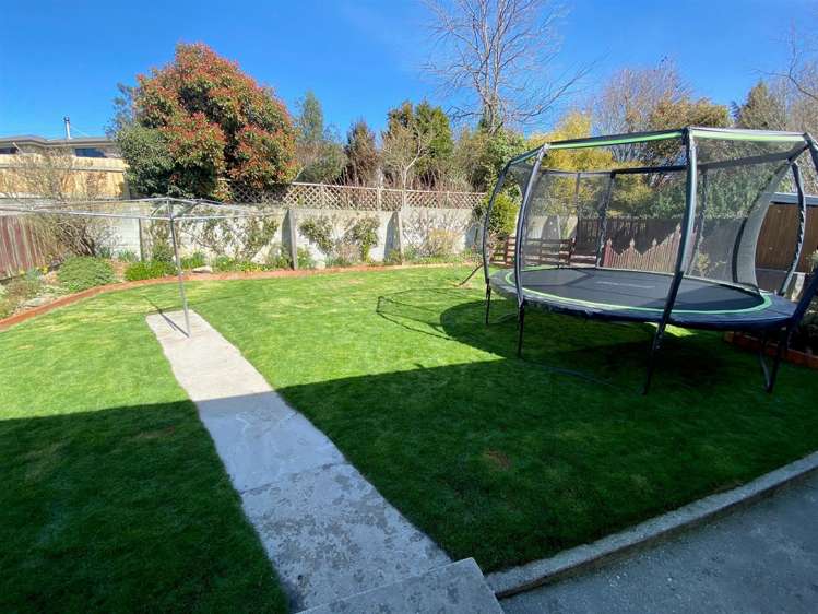 16 Edinburgh Place Balclutha_18