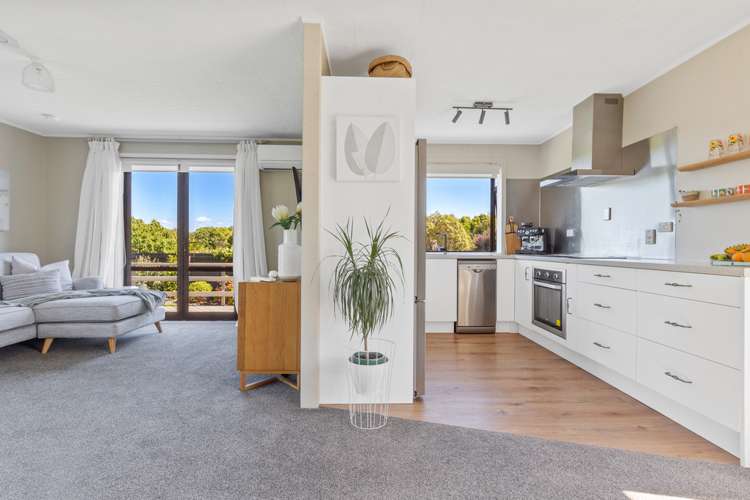 64 Aldinga Avenue Stoke_6