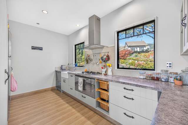 7 Montebello Avenue Stoke_4