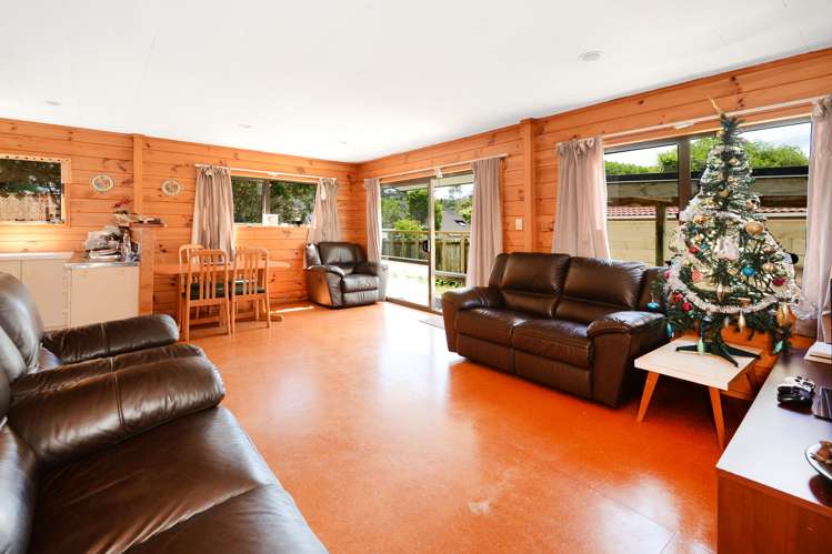 60 Rambler Crescent Beach Haven_9