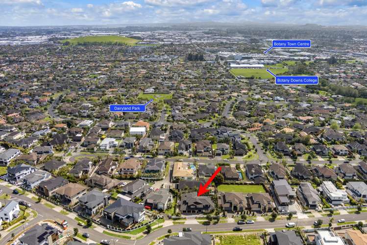 39 Armstrong Farm Drive East Tamaki Heights_35