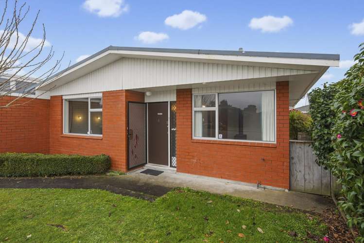 5 Parker Avenue Levin_24