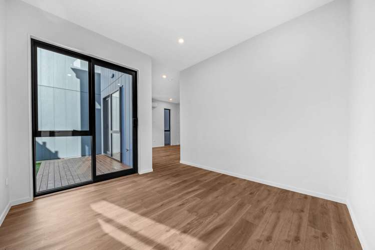 Lot 2/10 Sandgate Avenue Botany Downs_7