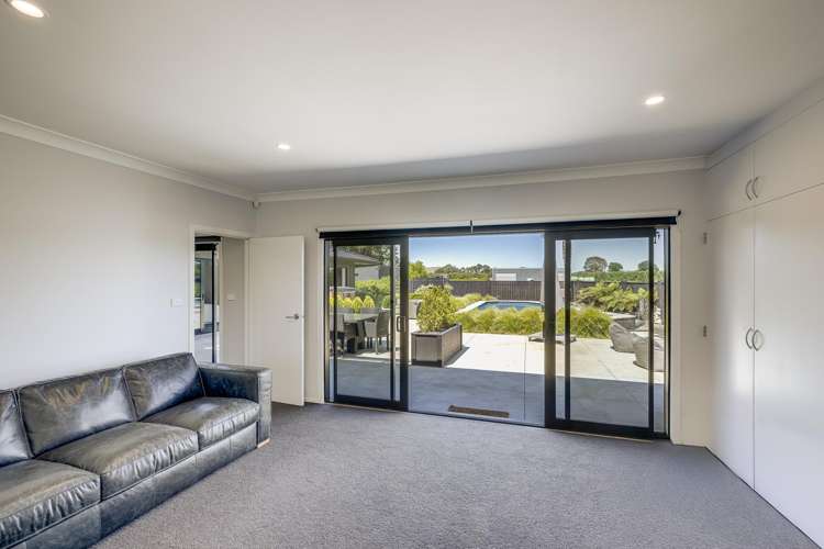 77 Algernon Road Longlands_10