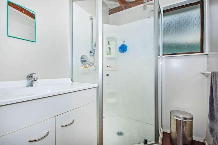 7b Logan Place Kamo_5