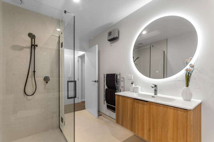 36 Stackwood Avenue Ravenswood_20
