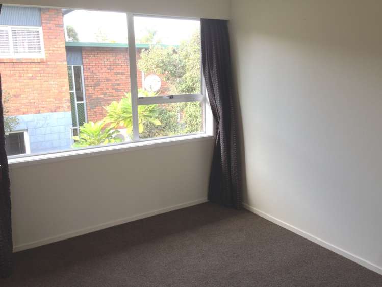 100 Ravenwood Drive Forrest Hill_11