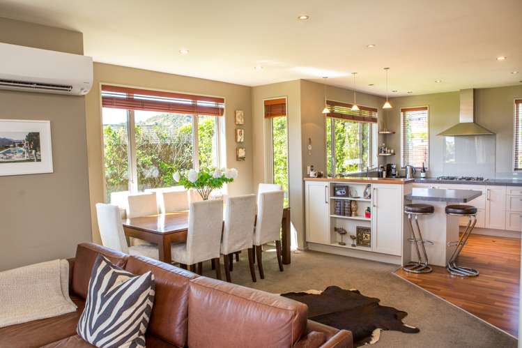 12 Karoro Place Karoro_2