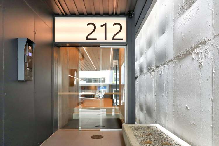 706/212 Willis Street 2185_2