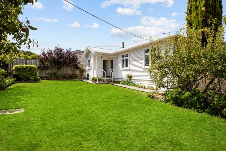 38 Kano Street Karori_14