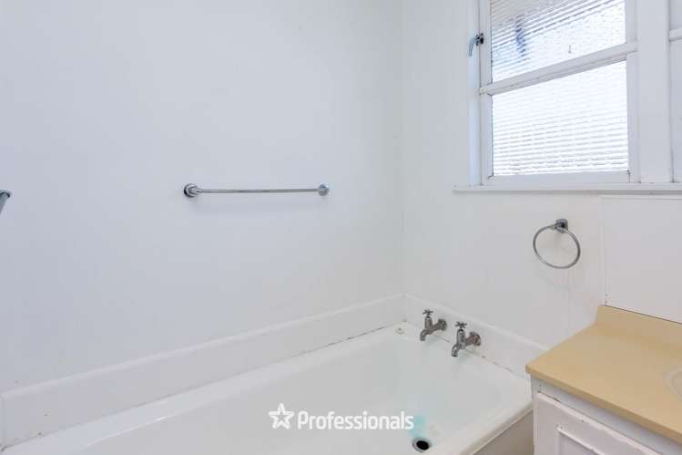 17a Clouston Park Road Clouston Park_12