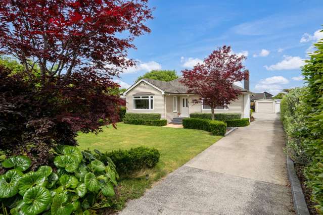 1950's Gem - Motivated Sale