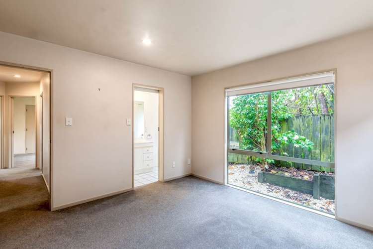 2/191 Riddell Road Glendowie_10