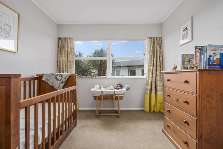 8 London Street Pukekohe_16