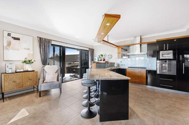 2 Armstrong Farm Drive East Tamaki Heights_6