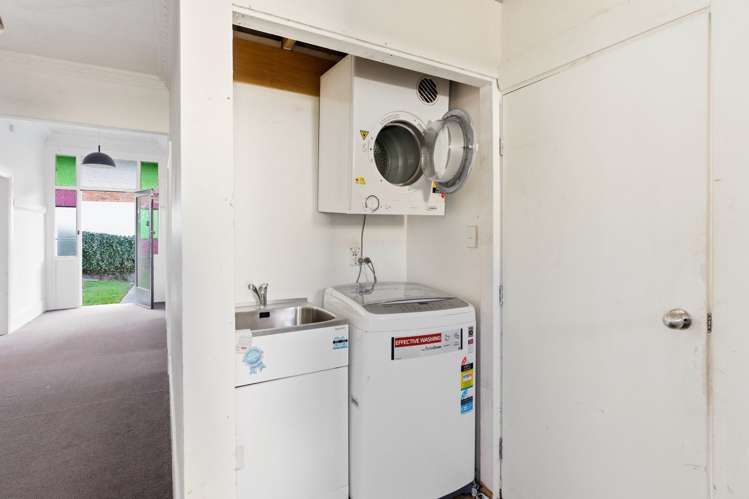 131 London Street Dunedin Central_12