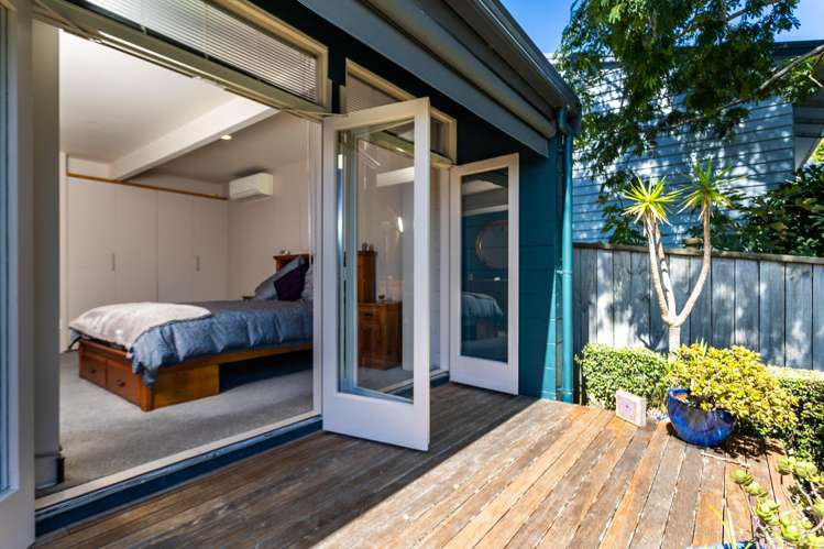 6 Learmonth Avenue Birkenhead_13