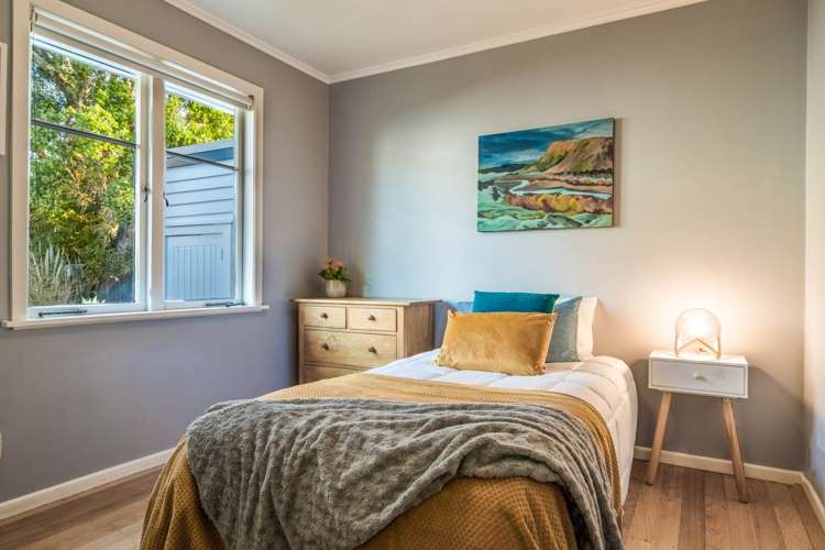 24 The Terrace Herald Island_10