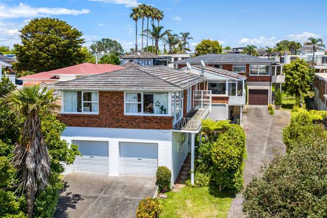 2/4 Beacholm Road Takapuna_2