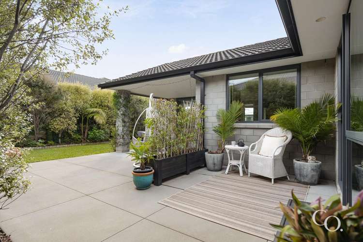 14 Cowell Crescent Pyes Pa_26