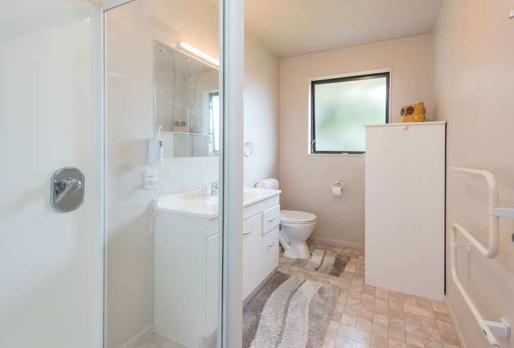 3 Standish Place Stoke_19