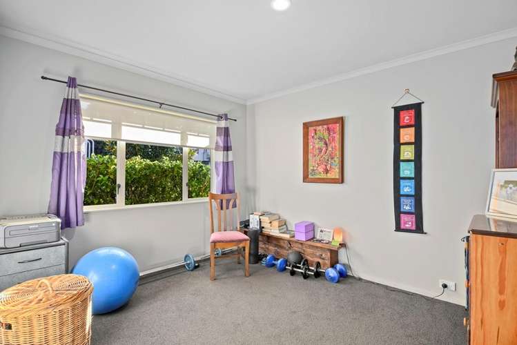 66 Washbourn Drive Richmond_21