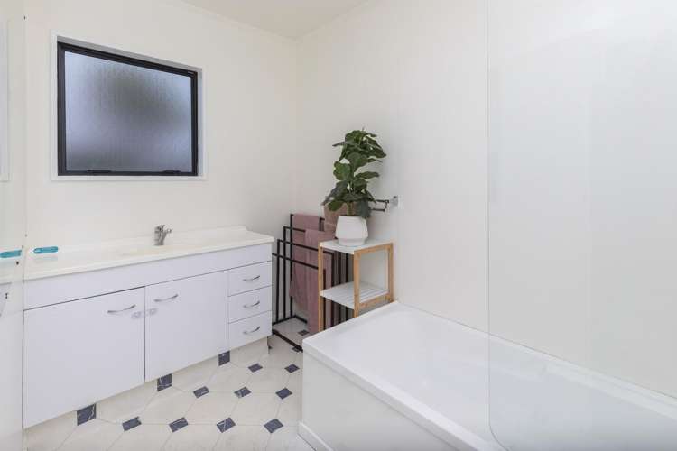 64 Effingham Street North New Brighton_10