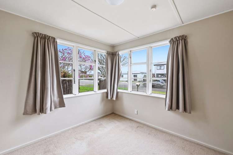 153 Ranolf Street Glenholme_8