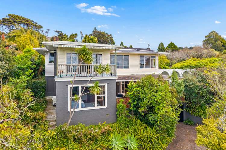 108 Takahe Road Titirangi_24