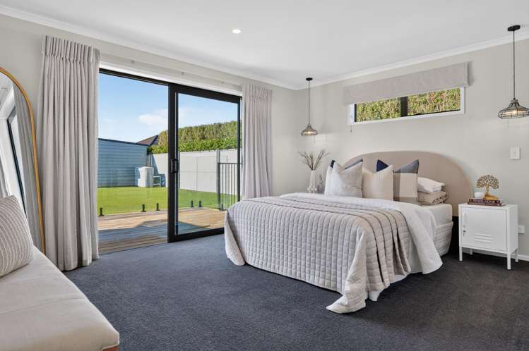 34 Alan Livingston Drive Cambridge_26