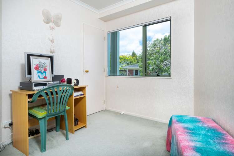 25b Duncan Avenue Te Atatu South_15