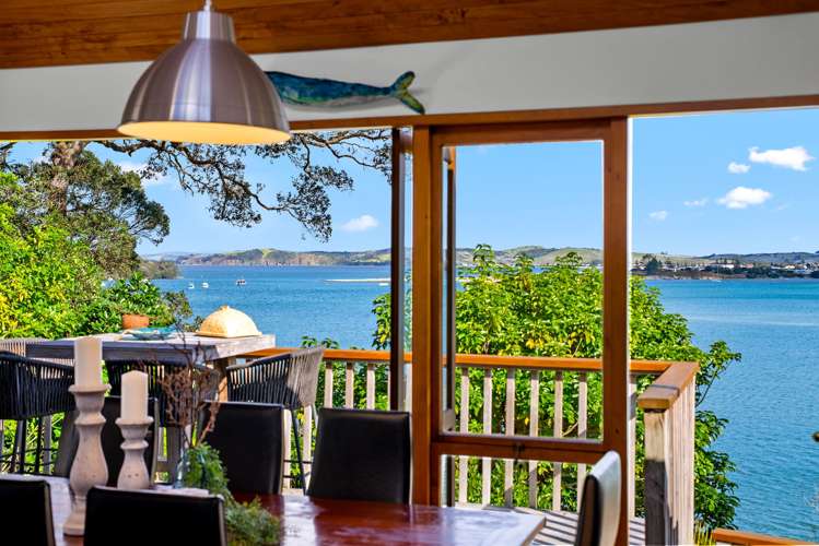 417 Leigh Road Leigh_52