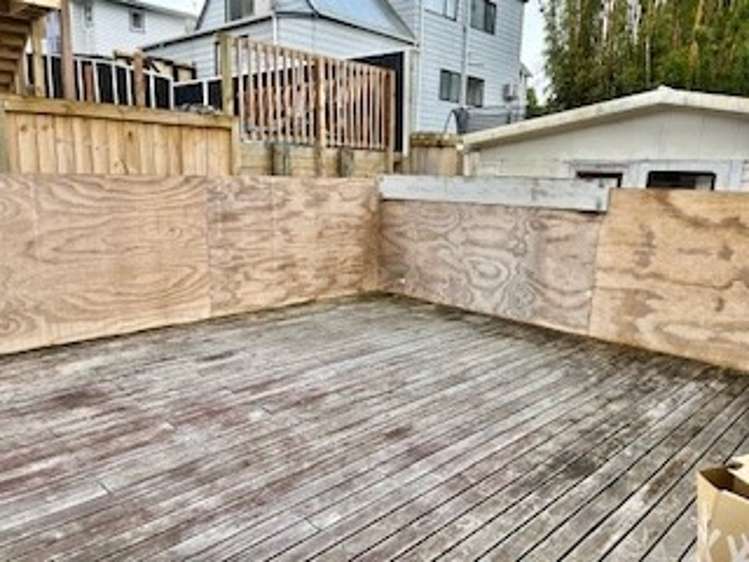 1/7 Pomelo Road Te Atatu South_8