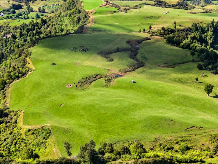 1 Waitaanga Road Ahititi_5