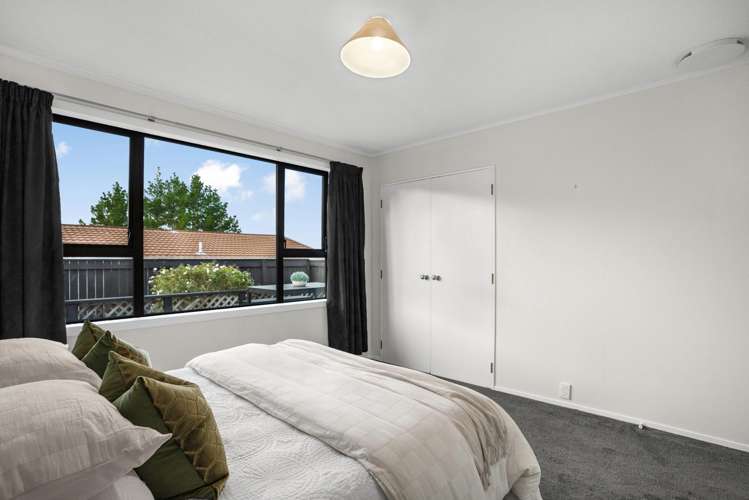 8 Drummond Crescent Kelson_11