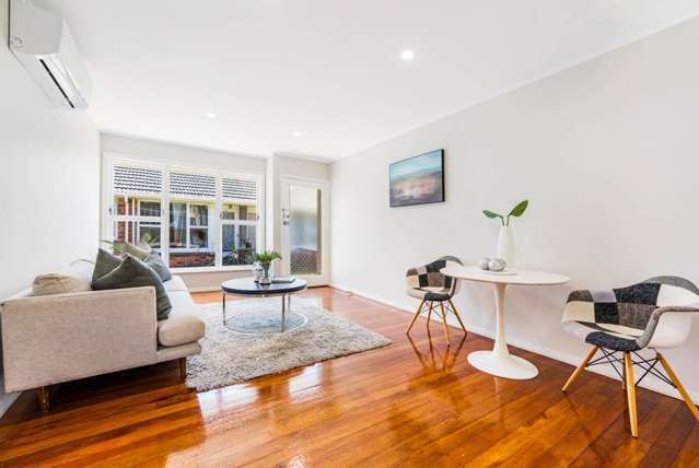 2/2 Bowling Avenue Epsom_3