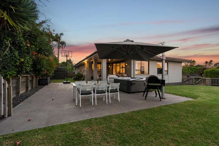 14 Hamish Place Sunnyhills_25