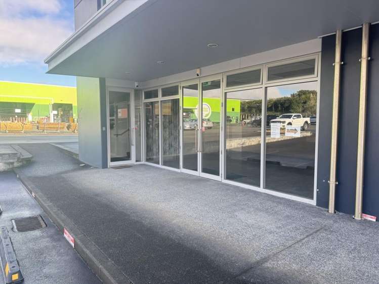 1/233 Manukau Road Pukekohe_1