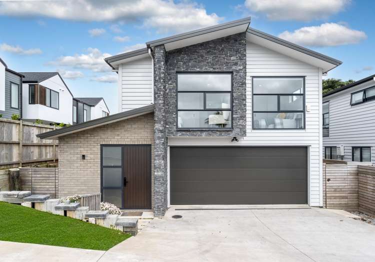 11B Matterhorn Crescent_3