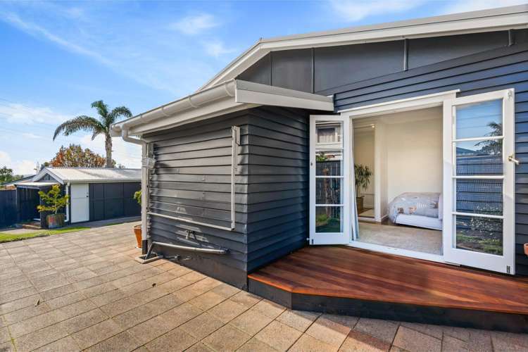 37 Waimumu Road Massey_14