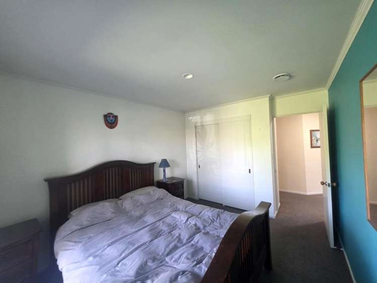 43 Bayfair Drive 11229_12