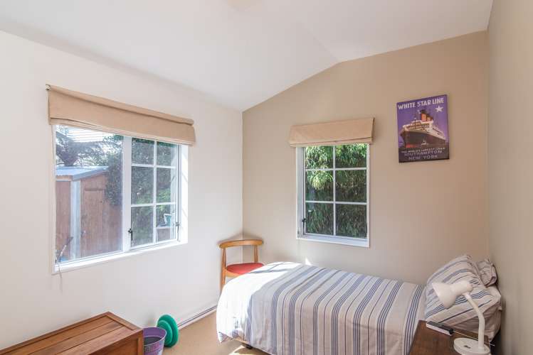 43 Dale Road Raumati South_16