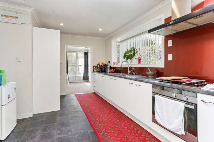 38 Boyce Avenue Mount Roskill_9